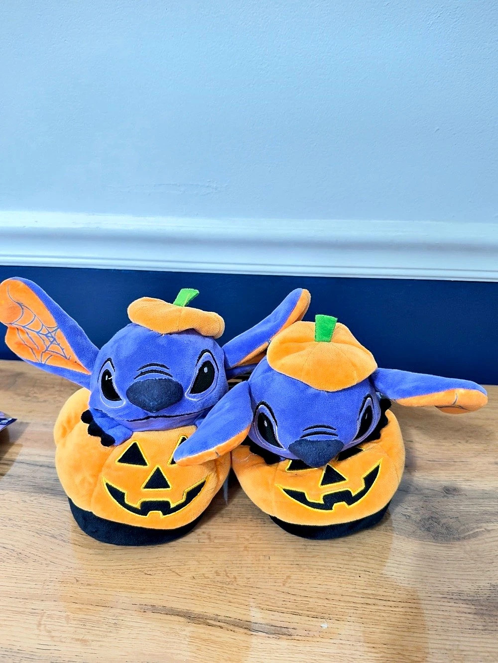NWT Disney Stitch Halloween Pumpkin Slippers Stitch Pumpkin Slippers Size 7/8